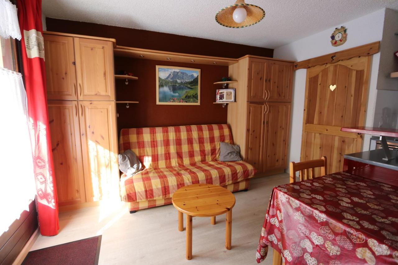 Risoul Superbe Appartement Pieds Des Pistes מראה חיצוני תמונה